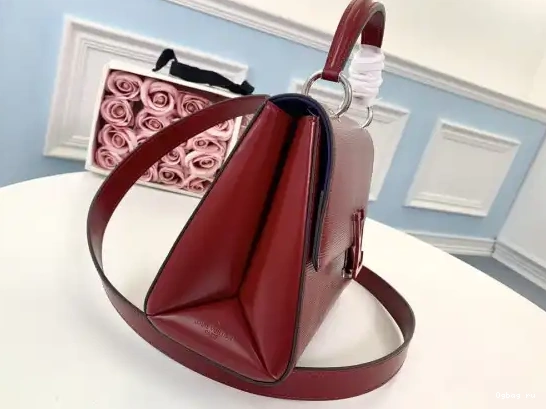 LOUIS GRENELLE VUITTON PM 0706
